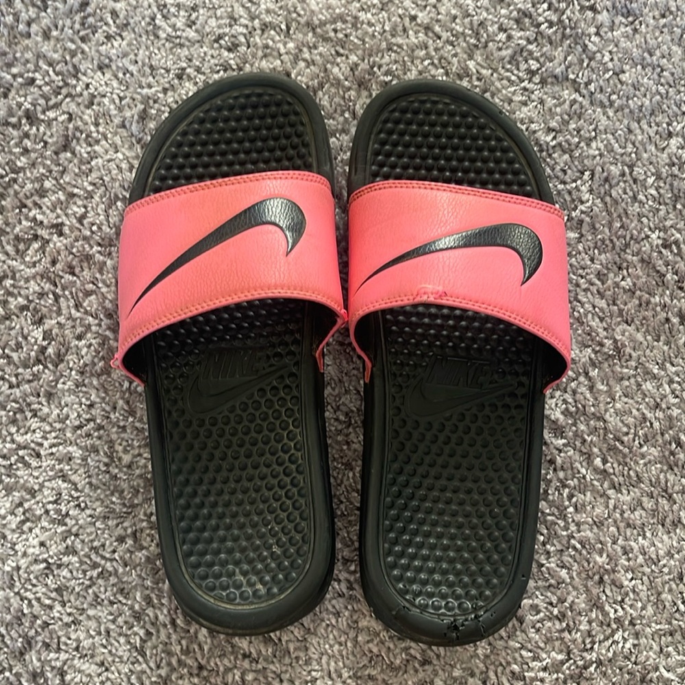 Women's Nike Pink Slides